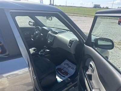 2016 Kia Soul +   - Photo 6 - Madisonville, TN 37354