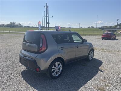 2016 Kia Soul +   - Photo 3 - Madisonville, TN 37354