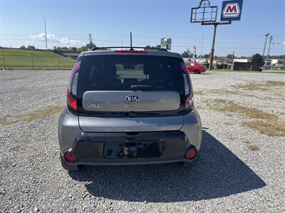2016 Kia Soul +   - Photo 11 - Madisonville, TN 37354