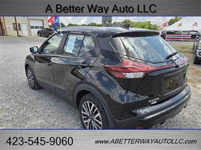 2023 Nissan Kicks SV   - Photo 2 - Madisonville, TN 37354