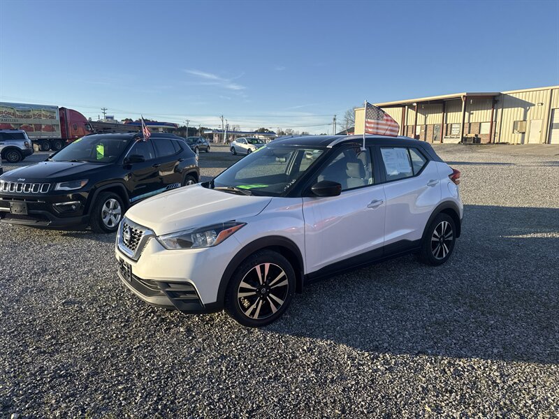 2018 Nissan Kicks SV's photo