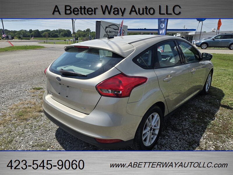 2018 Ford Focus SE - Photo 4 - Madisonville, TN 37354