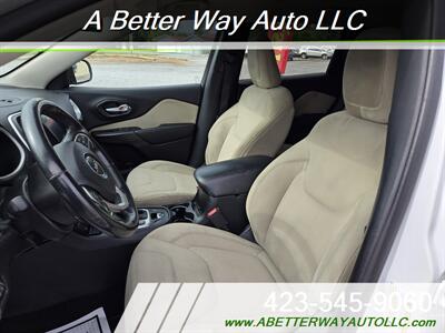 2016 Jeep Cherokee Latitude   - Photo 7 - Madisonville, TN 37354