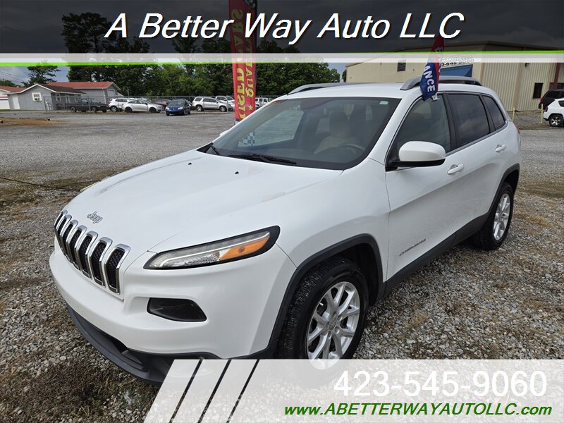 2016 Jeep Cherokee Latitude   - Photo 1 - Madisonville, TN 37354