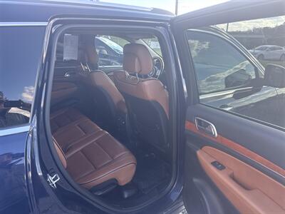 2012 Jeep Grand Cherokee Overland   - Photo 7 - Madisonville, TN 37354