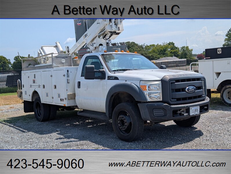 2012 Ford F-450 Super Duty Bucket Truck - Photo 4 - Madisonville, TN 37354
