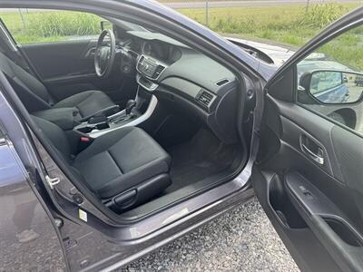 2015 Honda Accord LX   - Photo 6 - Madisonville, TN 37354