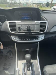 2015 Honda Accord LX   - Photo 8 - Madisonville, TN 37354