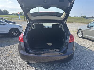 2014 Nissan Rogue Select S   - Photo 11 - Madisonville, TN 37354