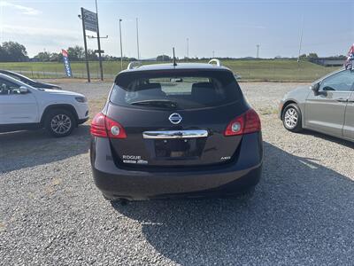2014 Nissan Rogue Select S   - Photo 10 - Madisonville, TN 37354