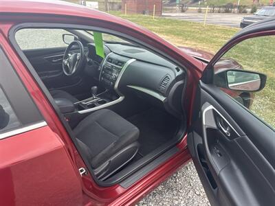 2015 Nissan Altima 2.5 S   - Photo 6 - Madisonville, TN 37354