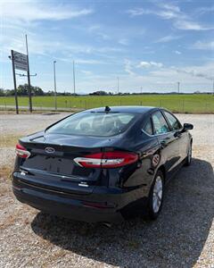2020 Ford Fusion SE   - Photo 4 - Madisonville, TN 37354