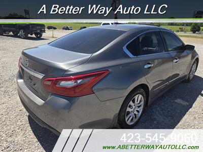 2018 Nissan Altima 2.5 S   - Photo 4 - Madisonville, TN 37354