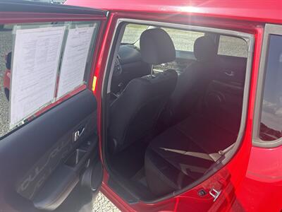 2012 Kia Soul ! - Photo 8 - Madisonville, TN 37354