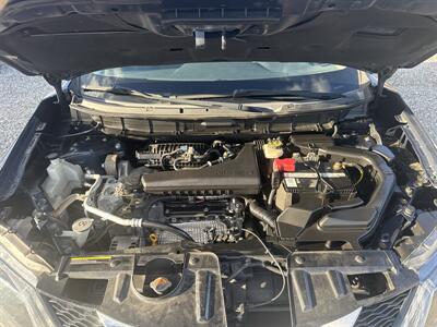 2016 Nissan Rogue SV   - Photo 14 - Madisonville, TN 37354