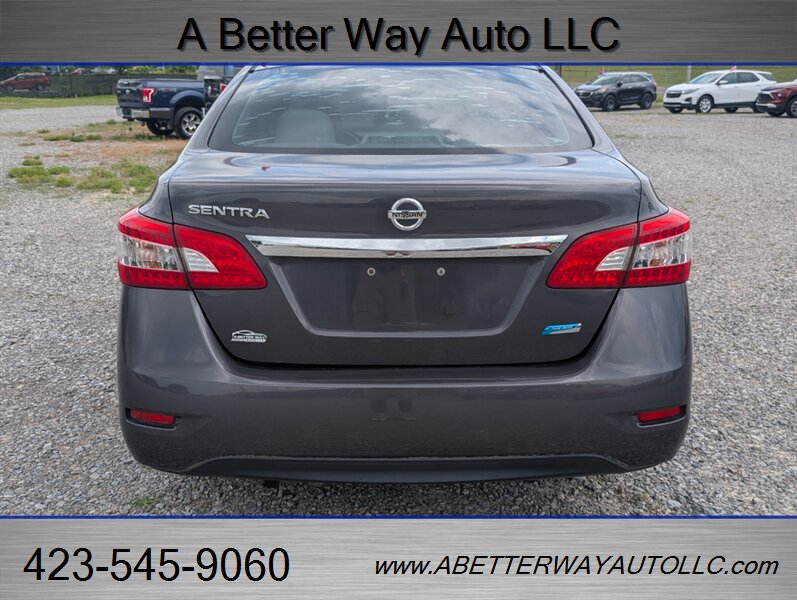 2014 Nissan Sentra S - Photo 6 - Madisonville, TN 37354