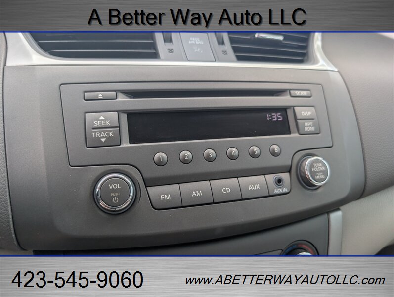 2014 Nissan Sentra S - Photo 15 - Madisonville, TN 37354