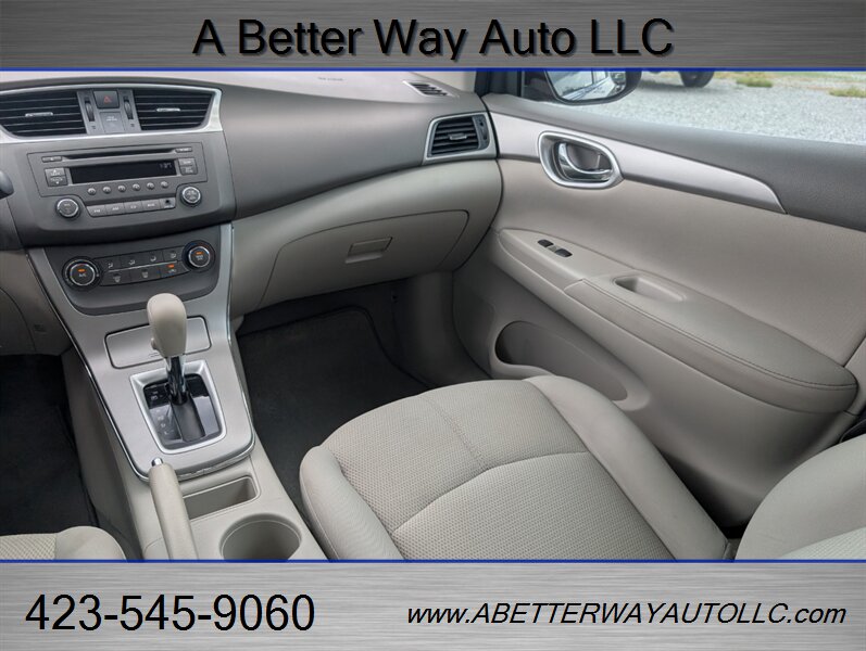 2014 Nissan Sentra S - Photo 10 - Madisonville, TN 37354