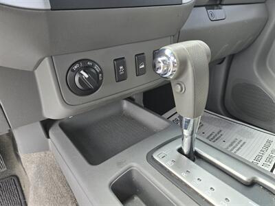 2012 Nissan Frontier SV V6 Pro 4X   - Photo 9 - Madisonville, TN 37354