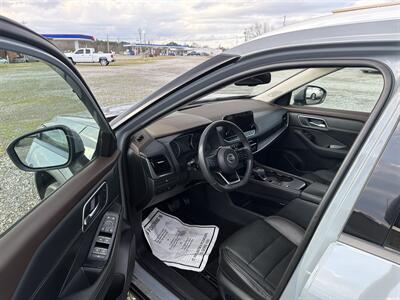 2021 Nissan Rogue SL   - Photo 5 - Madisonville, TN 37354