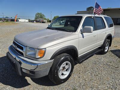 1999 Toyota 4Runner SR5 SUV
