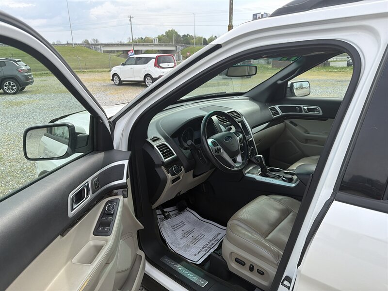 2014 Ford Explorer Limited - Photo 5 - Madisonville, TN 37354