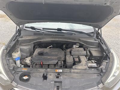 2017 Hyundai SANTA FE Sport 2.4L   - Photo 14 - Madisonville, TN 37354