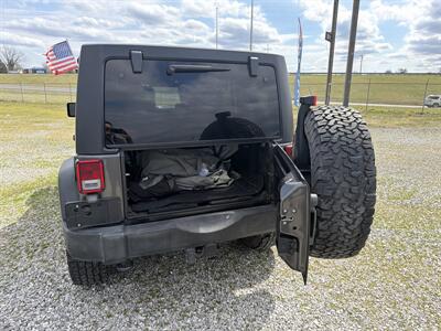 2018 Jeep Wrangler JK Unlimited Sport S   - Photo 13 - Madisonville, TN 37354