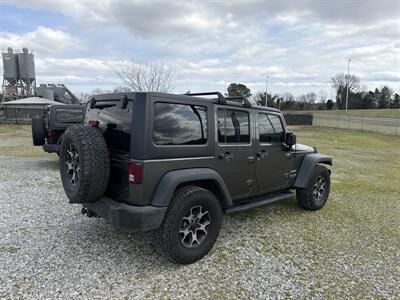 2018 Jeep Wrangler JK Unlimited Sport S   - Photo 3 - Madisonville, TN 37354