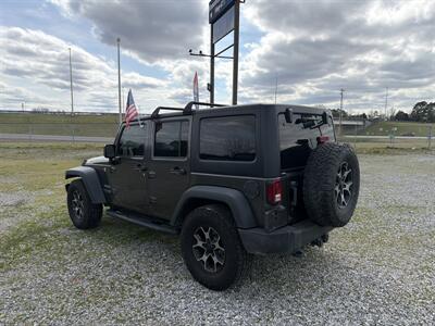 2018 Jeep Wrangler JK Unlimited Sport S   - Photo 4 - Madisonville, TN 37354