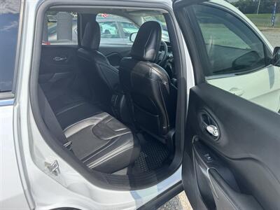 2019 Jeep Cherokee Latitude Plus   - Photo 7 - Madisonville, TN 37354