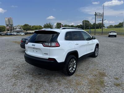 2019 Jeep Cherokee Latitude Plus   - Photo 3 - Madisonville, TN 37354