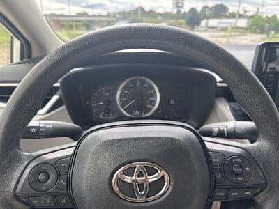 2022 Toyota Corolla LE   - Photo 9 - Madisonville, TN 37354