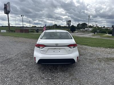 2022 Toyota Corolla LE   - Photo 12 - Madisonville, TN 37354