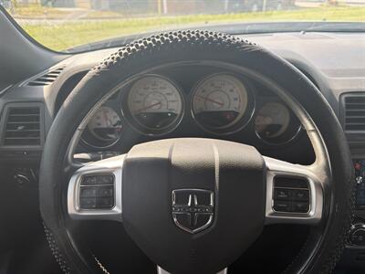 2012 Dodge Challenger R/T - Photo 7 - Madisonville, TN 37354
