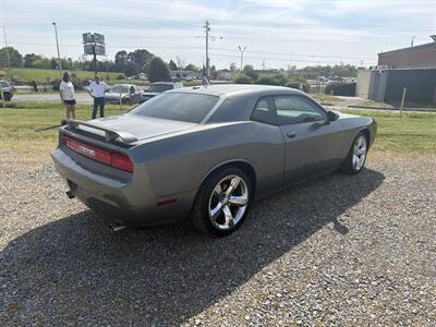 2012 Dodge Challenger R/T - Photo 3 - Madisonville, TN 37354