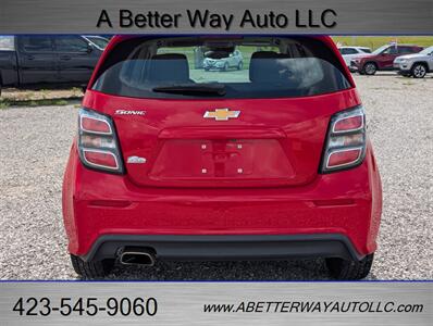 2020 Chevrolet Sonic LT - Photo 6 - Madisonville, TN 37354