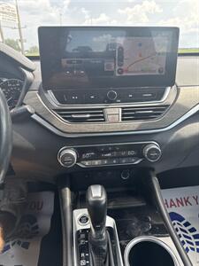 2023 Nissan Altima 2.5 SL   - Photo 10 - Madisonville, TN 37354