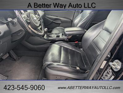 2017 Kia Sorento SX Limited V6   - Photo 10 - Madisonville, TN 37354