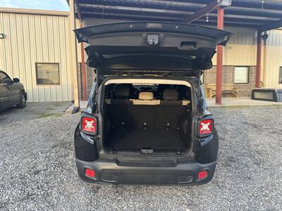 2017 Jeep Renegade Sport   - Photo 13 - Madisonville, TN 37354