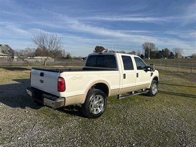 2009 Ford F-250 Super Duty Lariat   - Photo 3 - Madisonville, TN 37354
