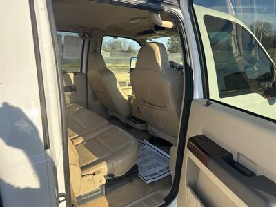 2009 Ford F-250 Super Duty Lariat   - Photo 7 - Madisonville, TN 37354