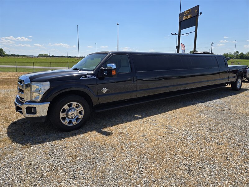 2011 Ford F-350 Super Duty XL  LIMO - Photo 1 - Madisonville, TN 37354