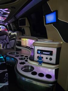 2011 Ford F-350 Super Duty XL  LIMO - Photo 7 - Madisonville, TN 37354