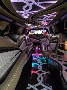 2011 Ford F-350 Super Duty XL  LIMO - Photo 6 - Madisonville, TN 37354