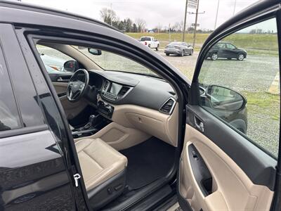2018 Hyundai TUCSON SEL Plus - Photo 6 - Madisonville, TN 37354