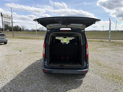 2022 Ford Transit Connect XLT   - Photo 9 - Madisonville, TN 37354