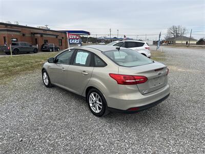 2016 Ford Focus SE   - Photo 4 - Madisonville, TN 37354