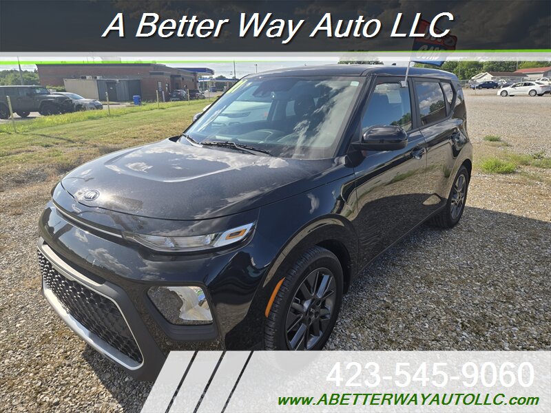 2021 Kia Soul 2.0L S IVT's photo