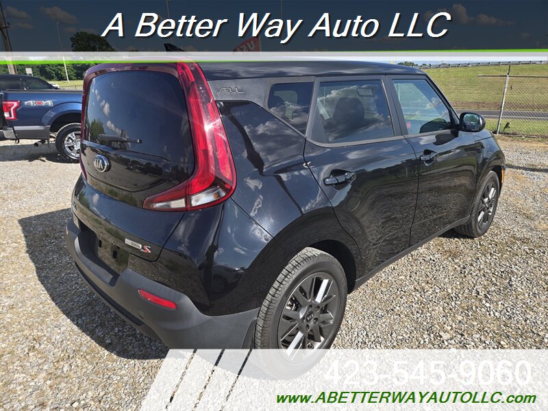 2021 Kia Soul S - Photo 4 - Madisonville, TN 37354